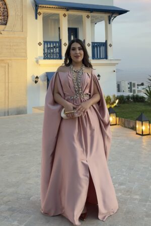 Caftan rose